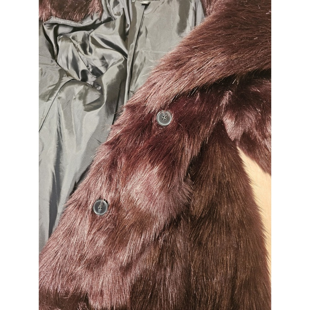 Express Faux Fur Coat Womens M Burgundy Oxblood Plush Mob Wife Statement Jacket - Picture 4 of 9